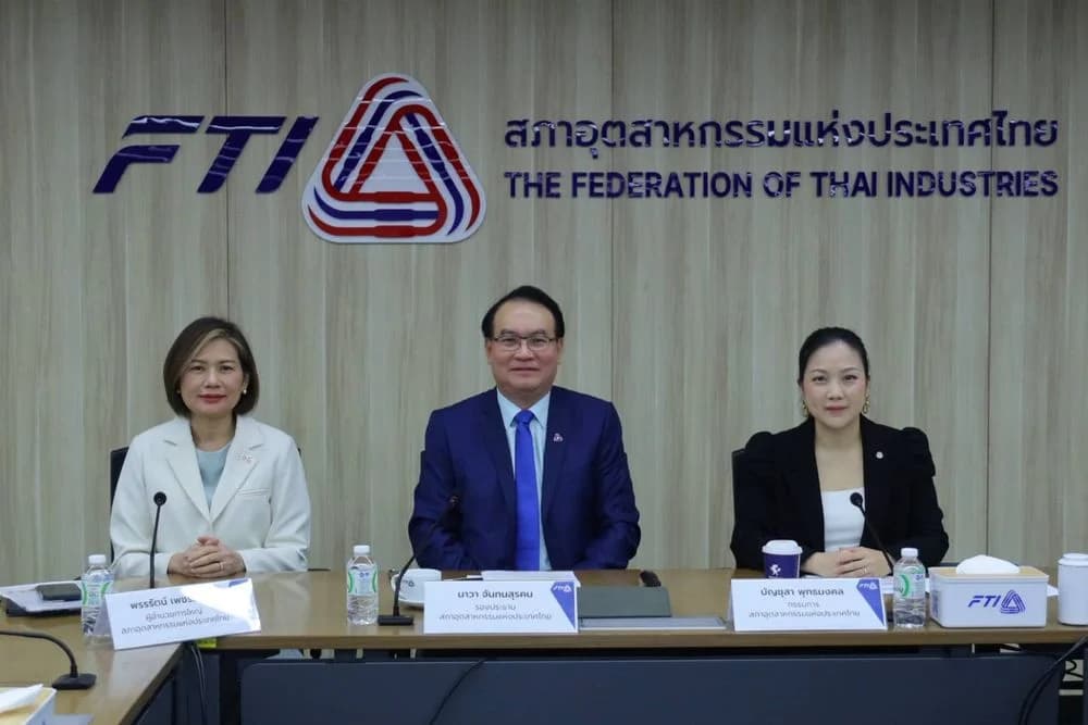 ดัชนีเชื่อมั่นอุตฯ ร่วงต่อเนื่อง จับตา ‘คนละครึ่ง’ พยุงกำลังซื้อปลายปี