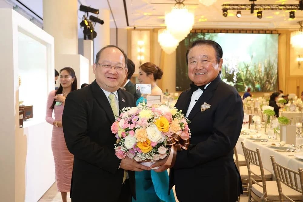 ส.อ.ท. ร่วมยินดี Beauty Gems ครบรอบ 60 ปี