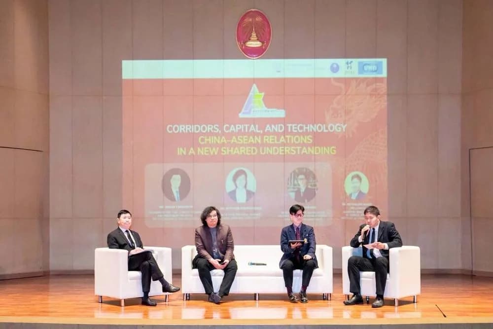ประธานสถาบันเศรษฐกิจและการลงทุนไทย-จีน ร่วมเสวนา China–ASEAN ในเวที Asia Forward ครั้งที่ 6