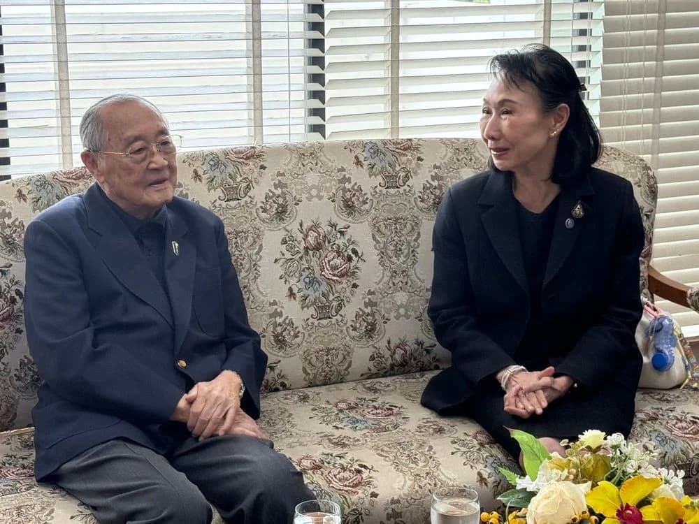ประธาน ส.อ.ท. เข้าพบ ดร.สุเมธ ตันติเวชกุล น้อมนำหลักปรัชญาเศรษฐกิจพอเพียง ขับเคลื่อนมาตรฐาน “มอก. 9999” สู่ภาคปฏิบัติ