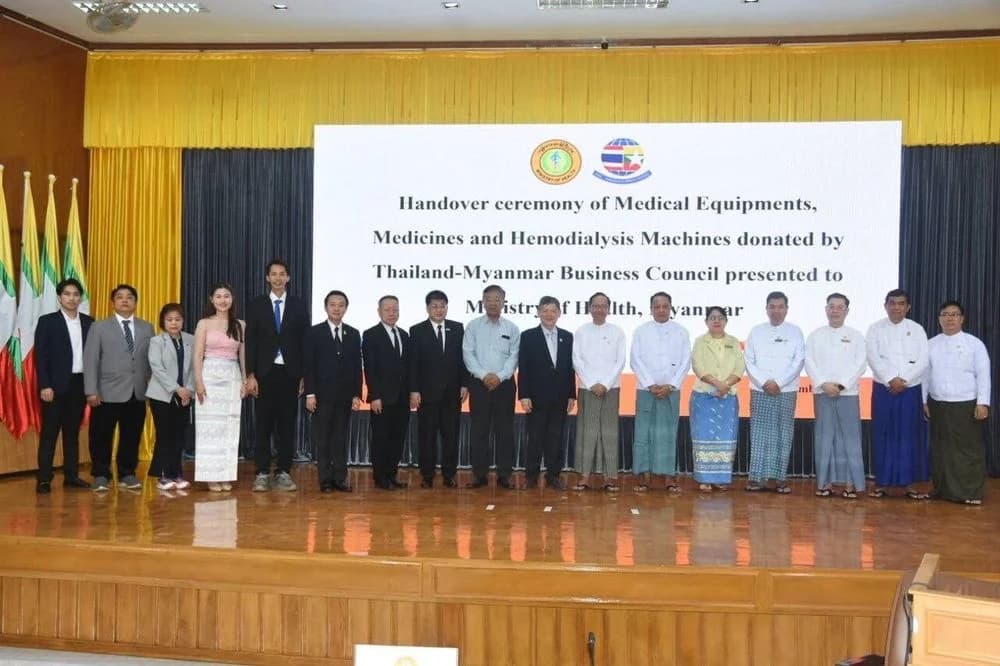 สภาธุรกิจไทย-เมียนมา ส่งมอบอุปกรณ์การแพทย์ฉุกเฉิน ฟื้นฟูผู้ประสบภัยแผ่นดินไหวเมียนมา